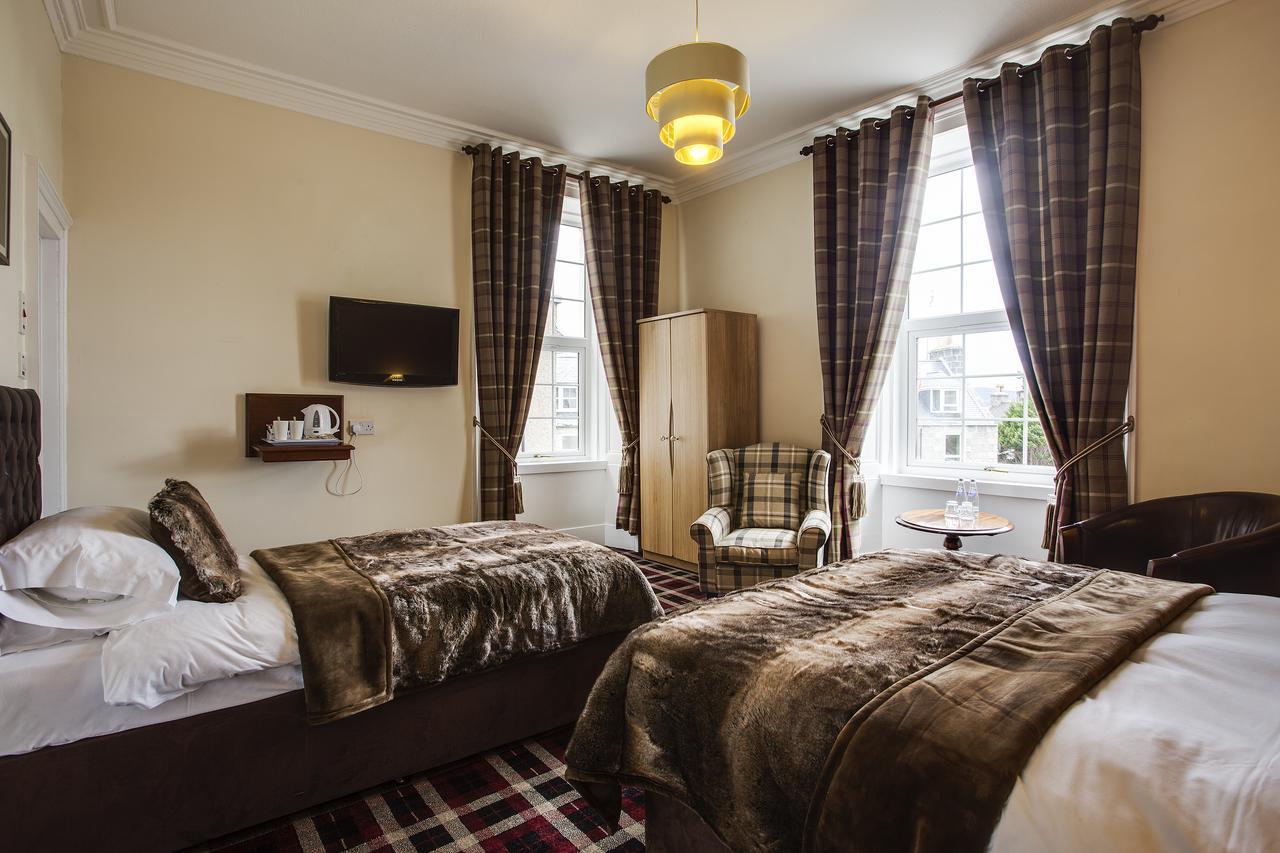 Haughton Arms Hotel Alford  Εξωτερικό φωτογραφία